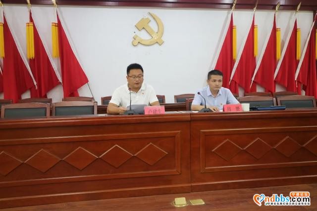 沙江镇开展《中华人民共和国公职人员政务处分法》宣讲活动-5.jpg
