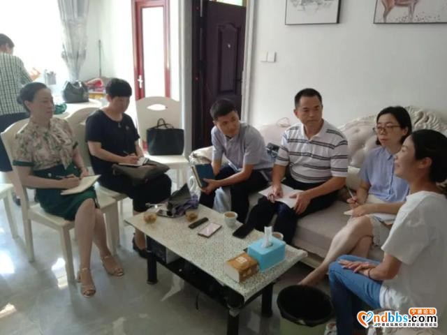 省级新两纲编写小组来宁开展调研-3.jpg