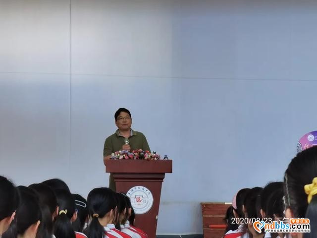 让青春在拼搏中绽放精彩——宁德市民族中学2021届初三中考倒计时300天及启动仪式-1.jpg