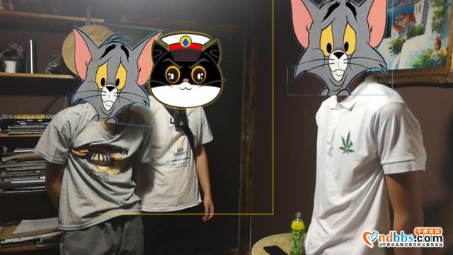 蟊贼七夕不打烊，和警察蜀黍过了个“擒人节”-3.jpg