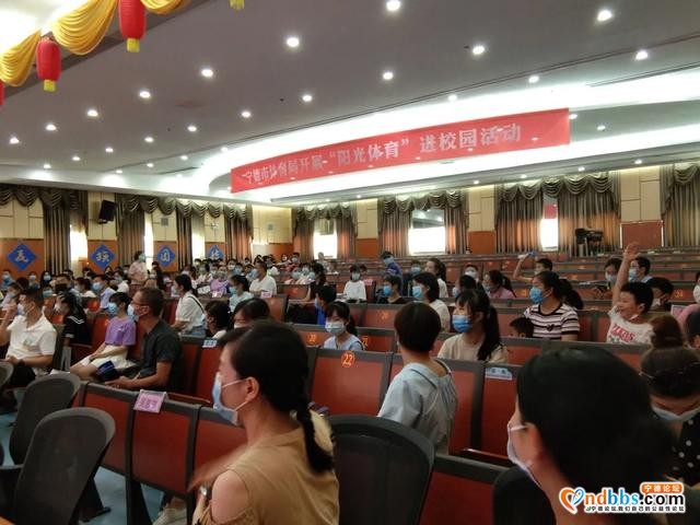 宁德疾控中心联合东侨社区卫生服务中心开展常态化疫情防控下结核病宣传活动-4.jpg