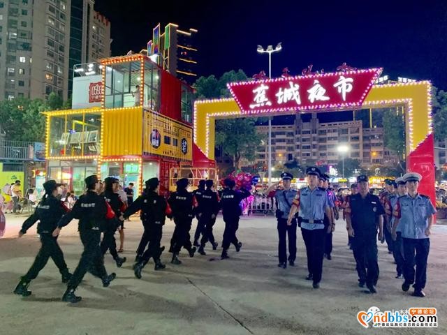 万郦义警巡逻队，“蕉城夜市”街头帅气的风景-9.jpg