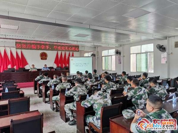 蕉城公安防盗反诈宣传不停歇 提高百姓自身识骗防骗能力-3.jpg
