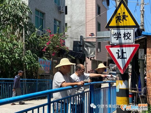 河湖“保卫”--蕉城区河长办助力城区黑臭水体整治-1.jpg