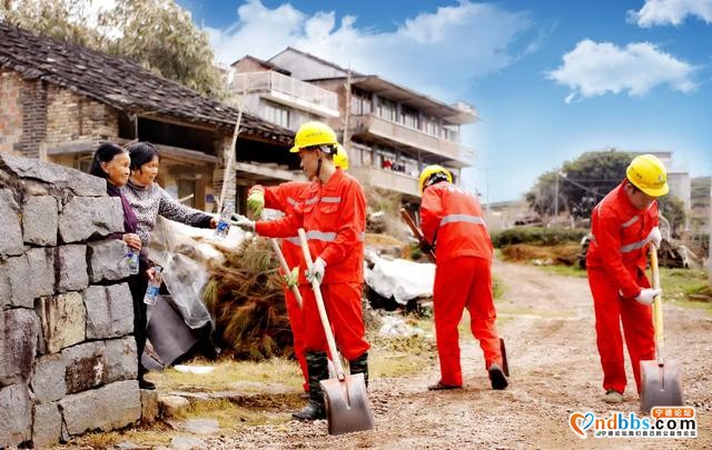 让党旗在项目工地一线上高高飘扬—福鼎市推行工地党建模式的探索与实践-8.jpg
