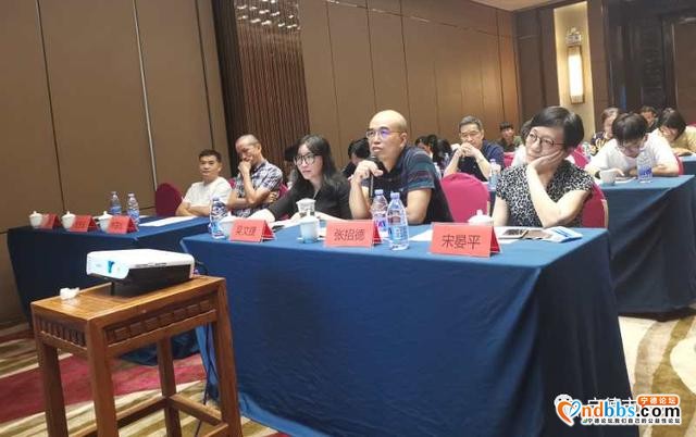 「学术交流」专家齐聚 共话学术新进展——宁德地区眼科高峰论坛圆满结束-1.jpg