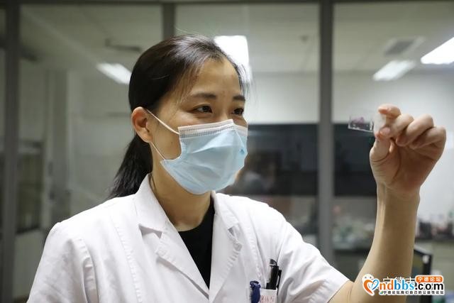 宁德：病理医生：显微镜下捍卫医学之本-7.jpg