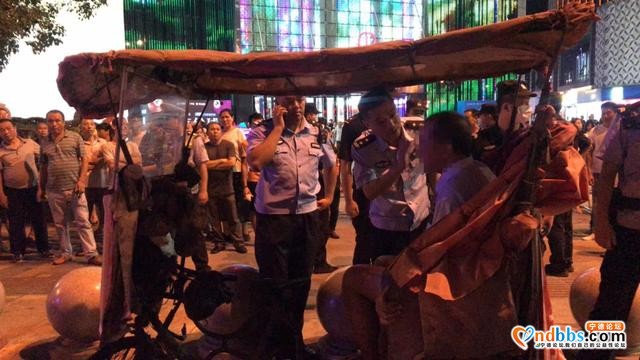 「人力三轮车整治行动」严查、重治.....蕉城警方重拳出击，开启“扫街”模式-10.jpg