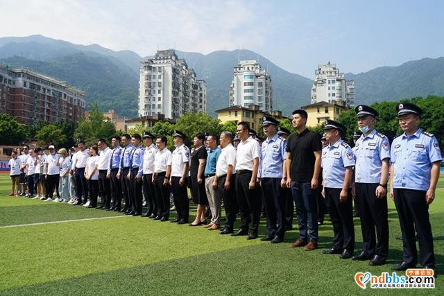 “时代楷模”杨春原型电影《我是警察之扫黑英雄》在宁德开机-1.jpg