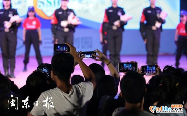 夜空中最亮的星——蕉城公安与新宁德联手主题快闪-11.jpg