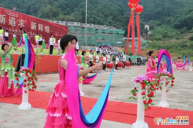 宁德市实验学校2020年秋季开学典礼暨表彰大会（一）-5.jpg