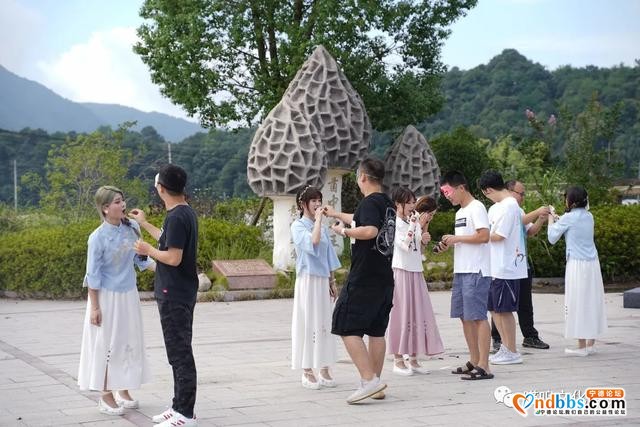 福安松罗晚熟葡萄节直播活动玩了什么？一起来看-3.jpg