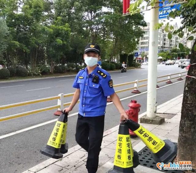 「创城进行时」还路于民，东侨城管支队开展三角锥占道专项整治大行动-30.jpg