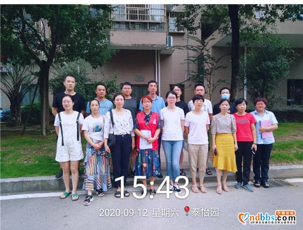 东侨——楼道整治 党员在行动-3.jpg