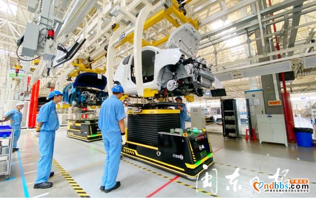 1至8月份新能源汽车拉动规上工业增长0.6-1.jpg