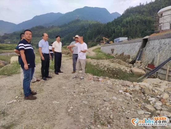 雷成忠副局长深入蕉城区洋中镇督导帮扶七都溪流域整治暨开展理论宣讲活动-1.jpg