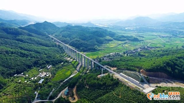 宁德站来了个“绿巨人”→-6.jpg