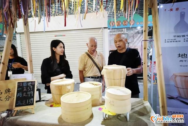 看过来！“凡素”网红街夜市新亮点-18.jpg