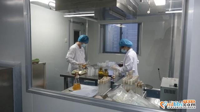 我想要秋天的第一口月饼！等等，先让我检验一下-22.jpg