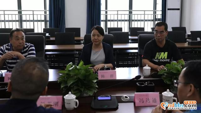 宁德职院：时代一汽动力电池有限公司彭英刚总监一行来校交流-2.jpg