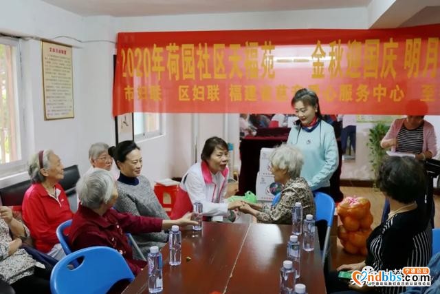 幸福满满 天福花苑老人们这样迎中秋 庆国庆-2.jpg
