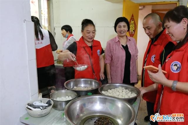幸福满满 天福花苑老人们这样迎中秋 庆国庆-7.jpg