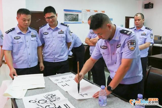 「聚“蕉”警官俱乐部」警营沁墨香，蕉城公安这场书法品鉴会不容错过-8.jpg