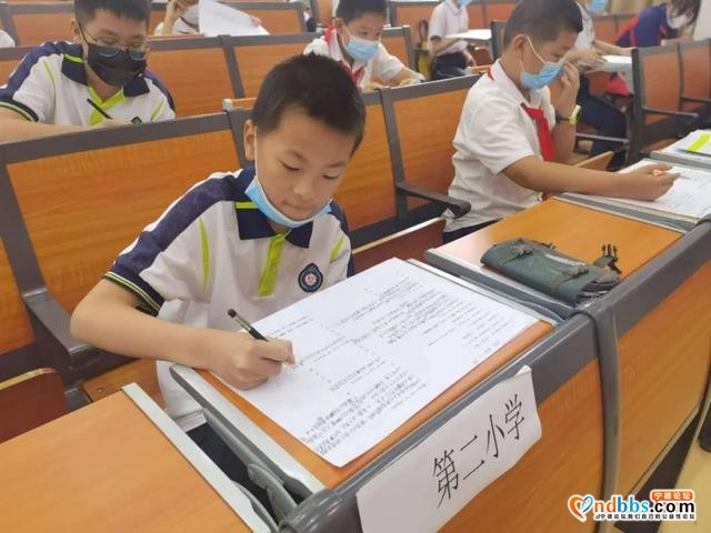 小荷才露尖尖角——第二小学“诗词大会”活动纪实-16.jpg