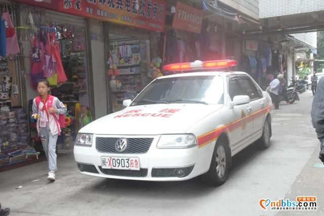 快讯！锦福城二层一杂物间发生火灾，及时扑灭，无人员伤亡-5.jpg
