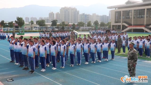 闽东少儿 | 这群学生，以迷彩时光开启校园新生活-2.jpg