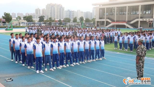 闽东少儿 | 这群学生，以迷彩时光开启校园新生活-6.jpg