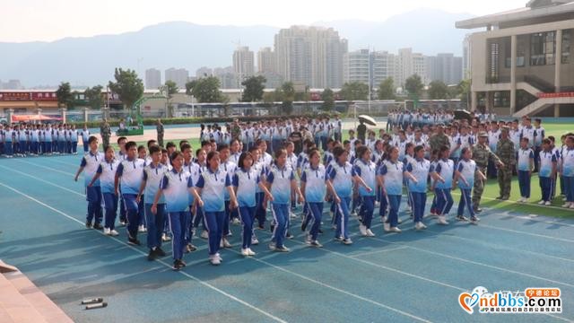 闽东少儿 | 这群学生，以迷彩时光开启校园新生活-3.jpg