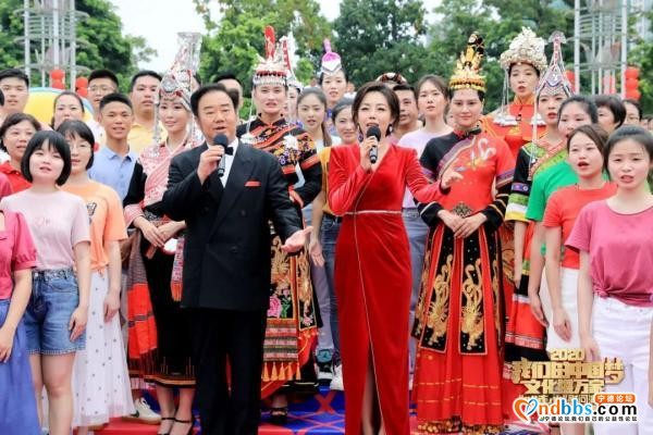 “我们的中国梦”文化进万家 中央广播电视总台“心连心”在宁德举行-14.jpg