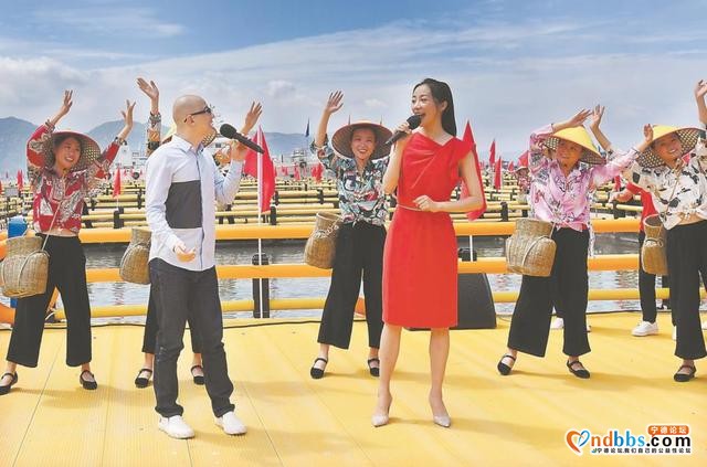 欢歌传山海 唱响新时代——中央广播电视总台“心连心”慰问演出走进宁德-9.jpg