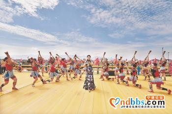 欢歌传山海 唱响新时代！中央广播电视总台“心连心”慰问演出走进宁德-5.jpg