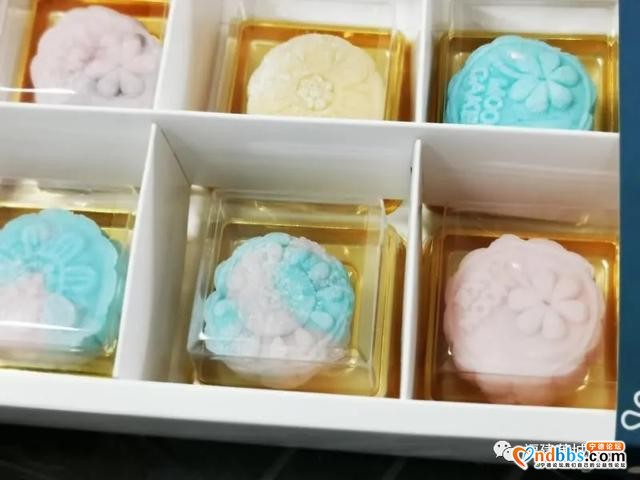 蕉城区人社局：巧手做月饼 喜迎中秋节-5.jpg