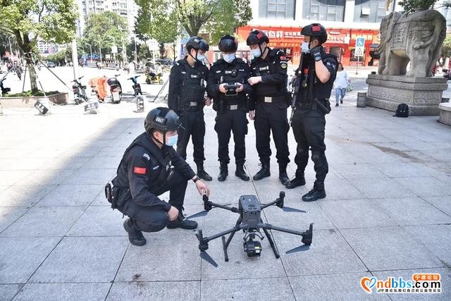 「我在岗位上」全市公安机关忠诚坚守，共庆双节-4.jpg