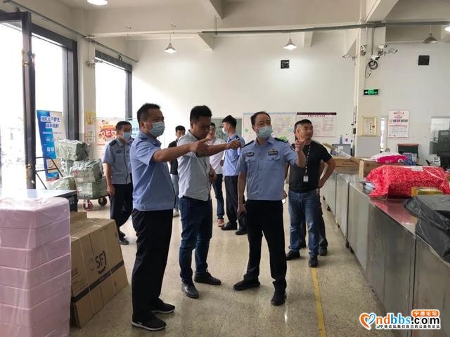 「我在岗位上」全市公安机关忠诚坚守，共庆双节-6.jpg