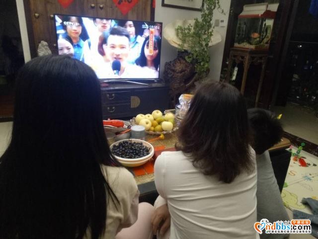 水门畲族乡组织收看中央广播电视总台“心连心”赴宁德慰问演出节目-3.jpg