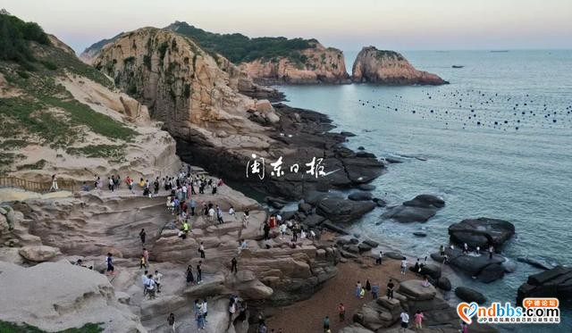 青春霞浦丨美！霞浦下尾岛：清澈湛蓝的海水，千姿百态的礁石-3.jpg