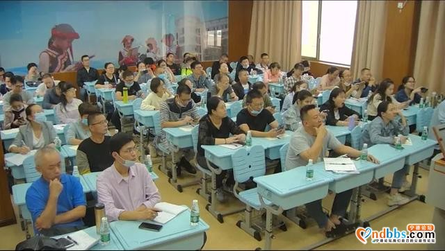探索新课程 落实新理念——2020年宁德市初中信息技术新教材研讨会暨省级课题研讨会圆满落幕（一）-10.jpg