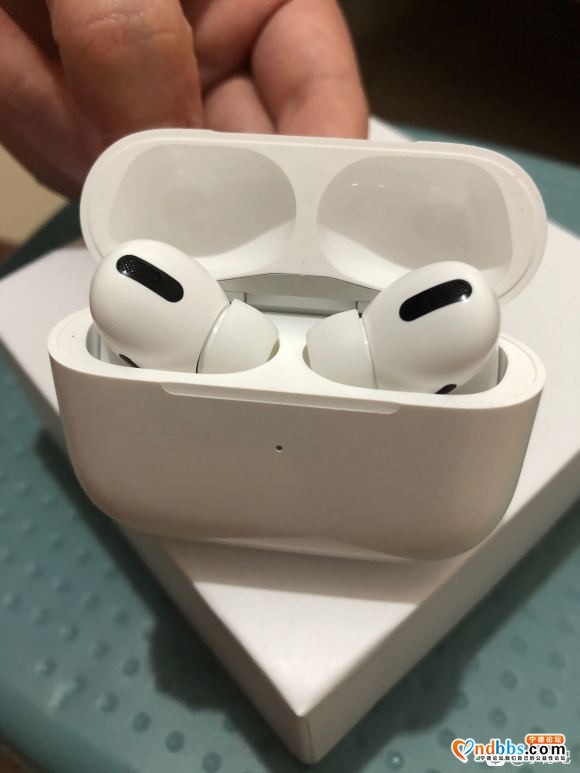 转让全新苹果耳机，只要245-1.jpg
