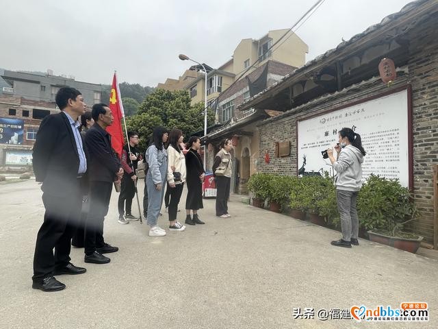 东侨开发区政法办开展政法队伍教育整顿廉政暨红色革命传统教育主题活动-1.jpg
