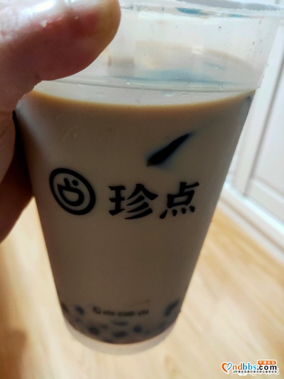 逛完街来杯大杯珍珠奶茶-4.jpg