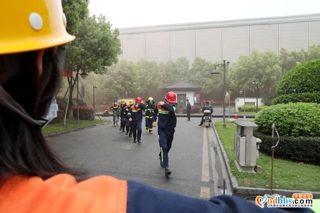 分秒必争，使命必达 | 宁德市开展灭火救援跨区域拉动演练-1.jpg