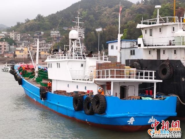 成功追停涉案船舶！福建宁德查获1起涉嫌走私香烟案，案值约900万元-1.jpg