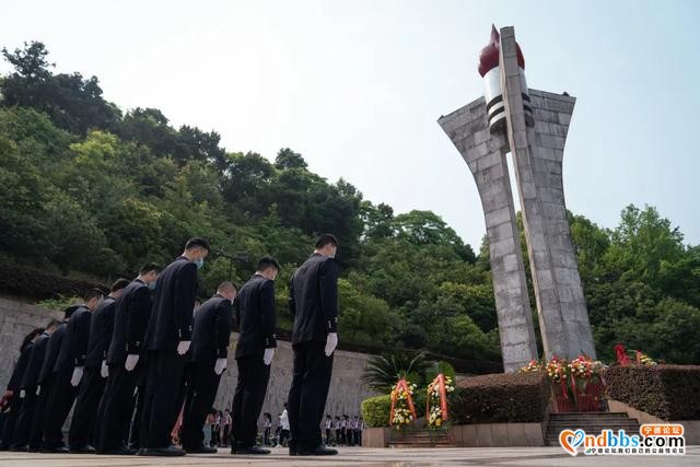 【致敬 缅怀 奋进】三明、宁德、平潭公安机关开展清明纪念英烈活动-3.jpg