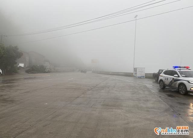 清明我在岗 | 宁德交警始终一路护您平安行-17.jpg