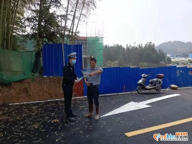 清明我在岗 | 宁德交警始终一路护您平安行-40.jpg