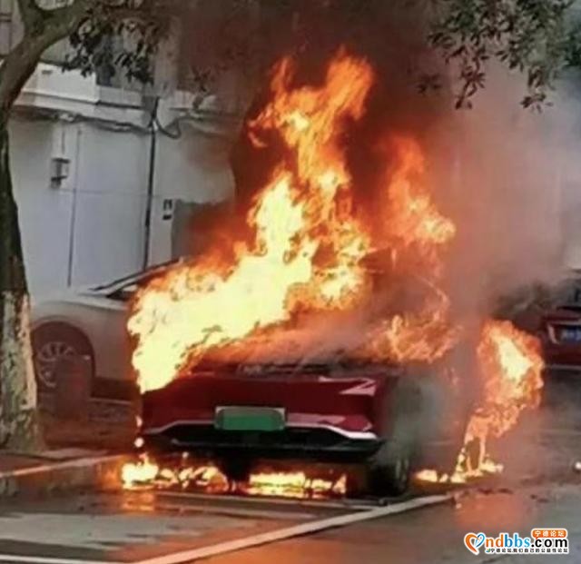 无视爆燃隐患？高合HiPhi X用宁德时代811电池，谁敢买-4.jpg